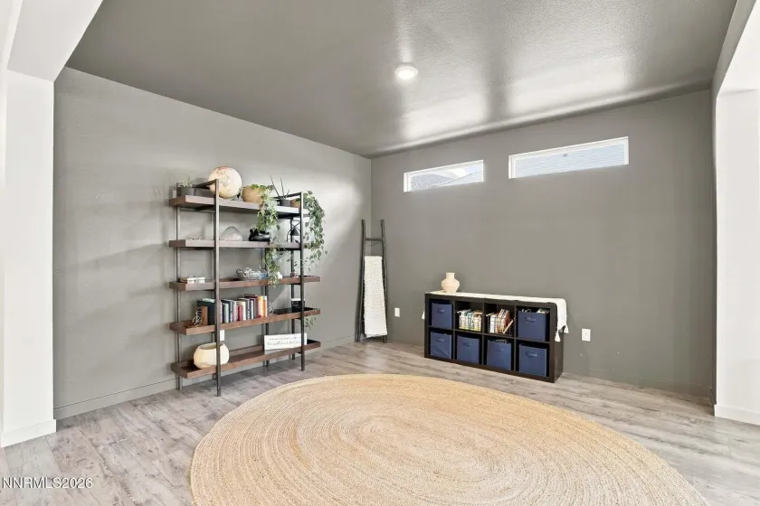 8388 Fenhollow, Verdi, Nevada 89439, 4 Bedrooms Bedrooms, ,3 BathroomsBathrooms,Residential,Residential,Fenhollow,0,260011173