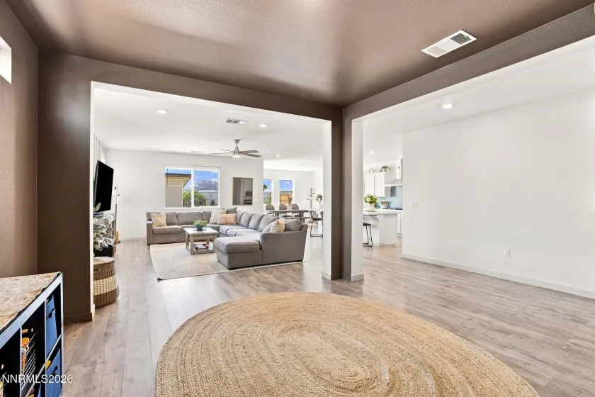 8388 Fenhollow, Verdi, Nevada 89439, 4 Bedrooms Bedrooms, ,3 BathroomsBathrooms,Residential,Residential,Fenhollow,0,260011173