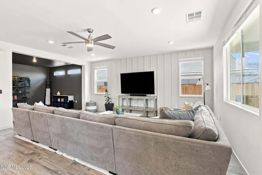 8388 Fenhollow, Verdi, Nevada 89439, 4 Bedrooms Bedrooms, ,3 BathroomsBathrooms,Residential,Residential,Fenhollow,0,260011173