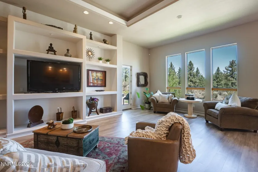 188 Carleton, Reno, Nevada 89511, 4 Bedrooms Bedrooms, ,4 BathroomsBathrooms,Residential,Residential,Carleton,0,260011174