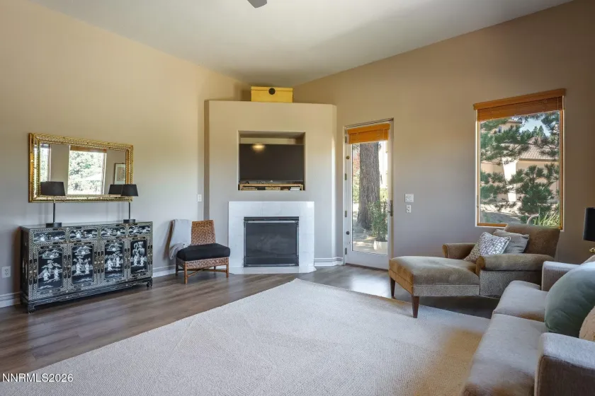 188 Carleton, Reno, Nevada 89511, 4 Bedrooms Bedrooms, ,4 BathroomsBathrooms,Residential,Residential,Carleton,0,260011174