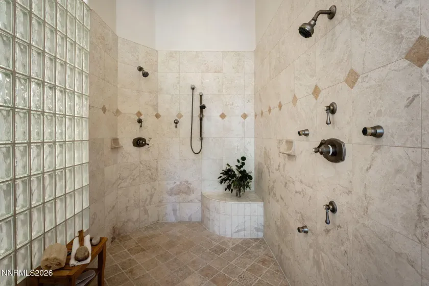 188 Carleton, Reno, Nevada 89511, 4 Bedrooms Bedrooms, ,4 BathroomsBathrooms,Residential,Residential,Carleton,0,260011174