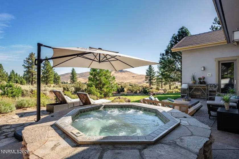 188 Carleton, Reno, Nevada 89511, 4 Bedrooms Bedrooms, ,4 BathroomsBathrooms,Residential,Residential,Carleton,0,260011174