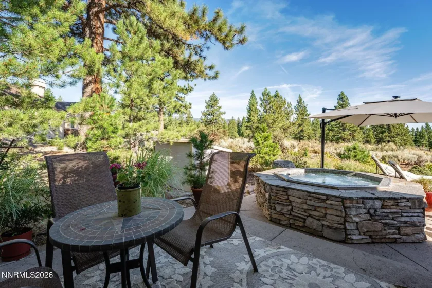 188 Carleton, Reno, Nevada 89511, 4 Bedrooms Bedrooms, ,4 BathroomsBathrooms,Residential,Residential,Carleton,0,260011174