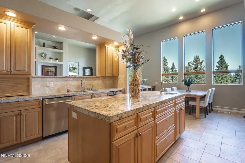 188 Carleton, Reno, Nevada 89511, 4 Bedrooms Bedrooms, ,4 BathroomsBathrooms,Residential,Residential,Carleton,0,260011174