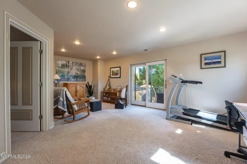188 Carleton, Reno, Nevada 89511, 4 Bedrooms Bedrooms, ,4 BathroomsBathrooms,Residential,Residential,Carleton,0,260011174