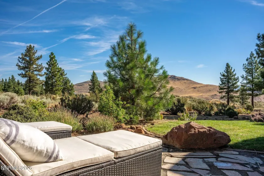 188 Carleton, Reno, Nevada 89511, 4 Bedrooms Bedrooms, ,4 BathroomsBathrooms,Residential,Residential,Carleton,0,260011174