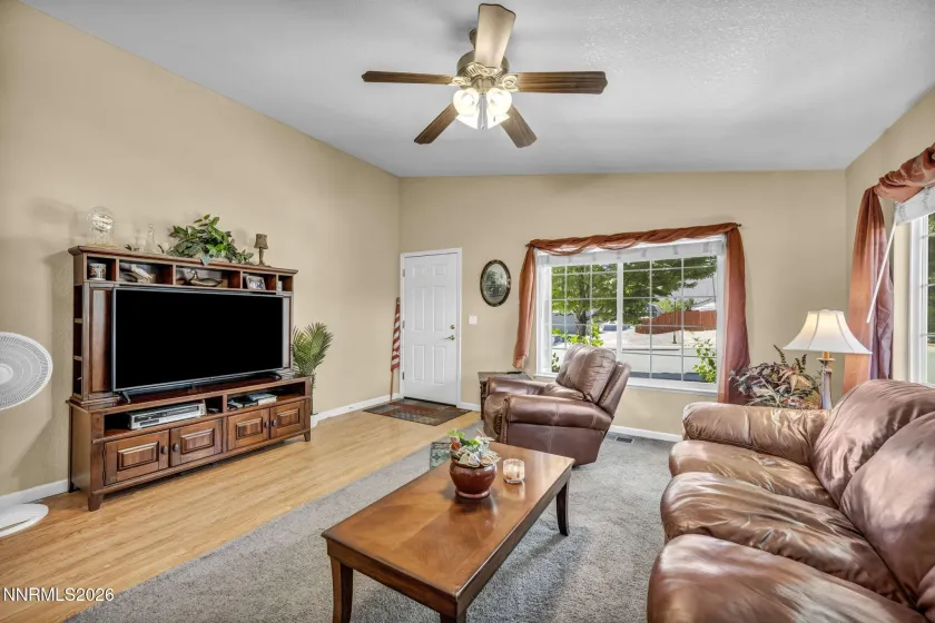 17410 Desert Lake, Reno, Nevada 89508, 3 Bedrooms Bedrooms, ,2 BathroomsBathrooms,Residential,Residential,Desert Lake,0,260011177