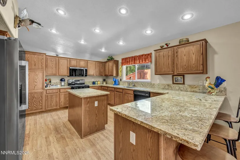 17410 Desert Lake, Reno, Nevada 89508, 3 Bedrooms Bedrooms, ,2 BathroomsBathrooms,Residential,Residential,Desert Lake,0,260011177