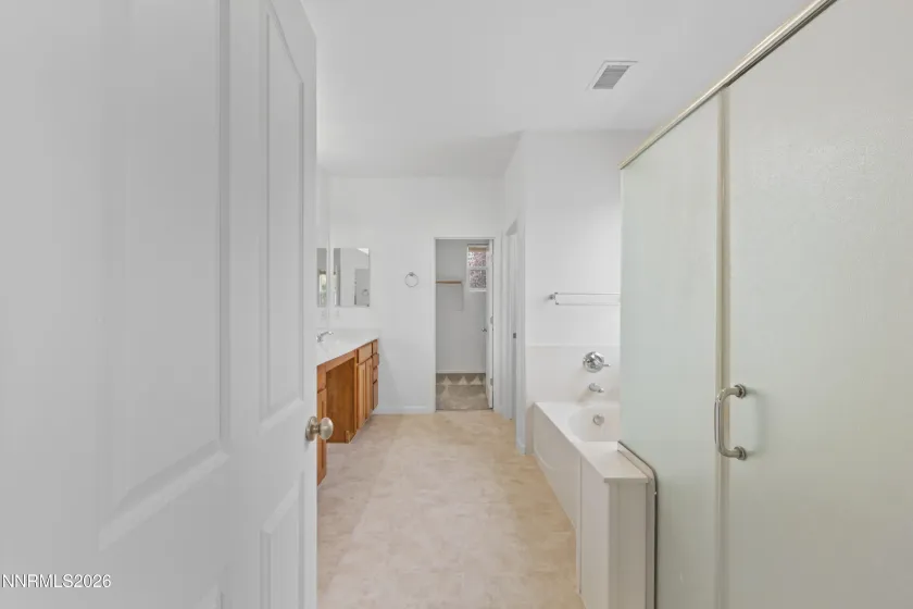 11230 Messina, Reno, Nevada 89521, 4 Bedrooms Bedrooms, ,3 BathroomsBathrooms,Residential,Residential,Messina,0,260011179