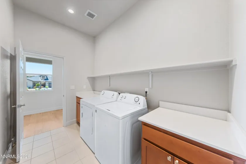 3988 Ella Jayne, Sparks, Nevada 89436, 4 Bedrooms Bedrooms, ,3 BathroomsBathrooms,Residential,Residential,Ella Jayne,0,260011180