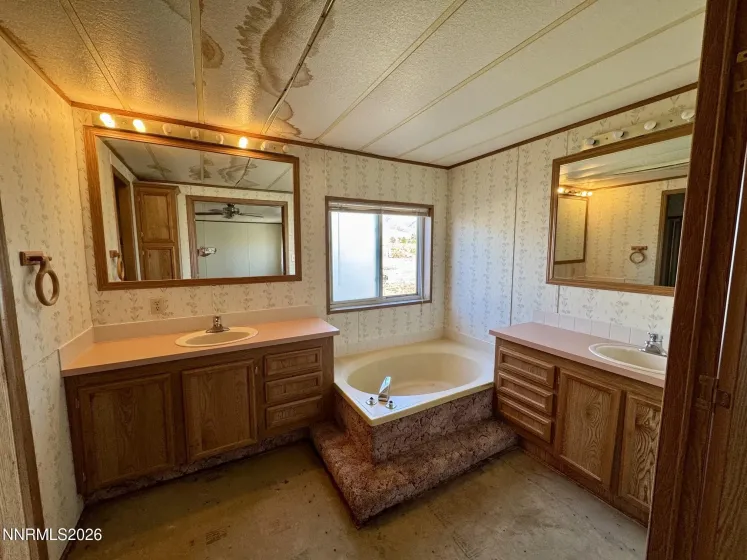 21255 Pyramid Lake, Lovelock, Nevada 89419, 3 Bedrooms Bedrooms, ,2 BathroomsBathrooms,Residential,Residential,Pyramid Lake,0,260011186