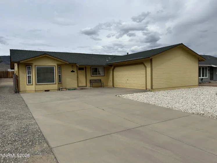 526 V And T, Dayton, Nevada 89403, 3 Bedrooms Bedrooms, ,2 BathroomsBathrooms,Residential,Residential,V And T,0,260011197