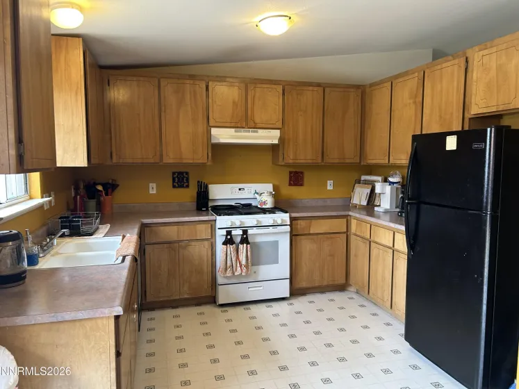 526 V And T, Dayton, Nevada 89403, 3 Bedrooms Bedrooms, ,2 BathroomsBathrooms,Residential,Residential,V And T,0,260011197