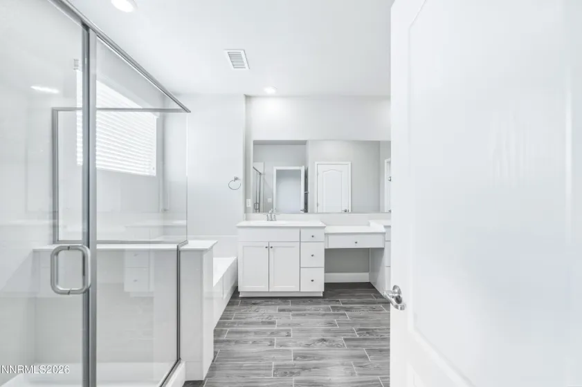 2053 Marcus, Sparks, Nevada 89436, 4 Bedrooms Bedrooms, ,4 BathroomsBathrooms,Residential,Residential,Marcus,0,260006621