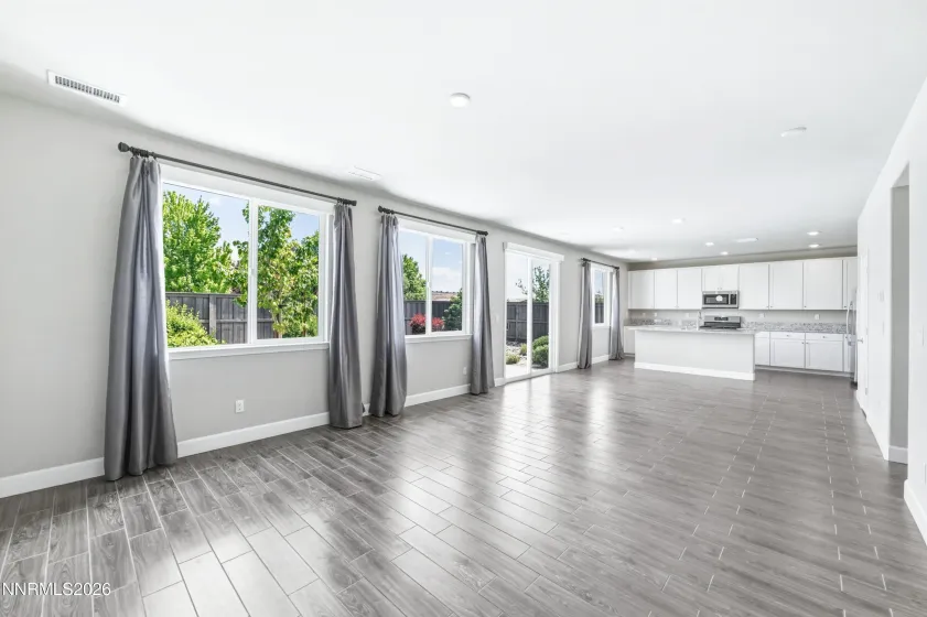2053 Marcus, Sparks, Nevada 89436, 4 Bedrooms Bedrooms, ,4 BathroomsBathrooms,Residential,Residential,Marcus,0,260006621