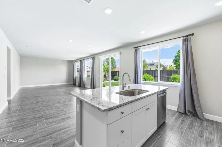 2053 Marcus, Sparks, Nevada 89436, 4 Bedrooms Bedrooms, ,4 BathroomsBathrooms,Residential,Residential,Marcus,0,260006621