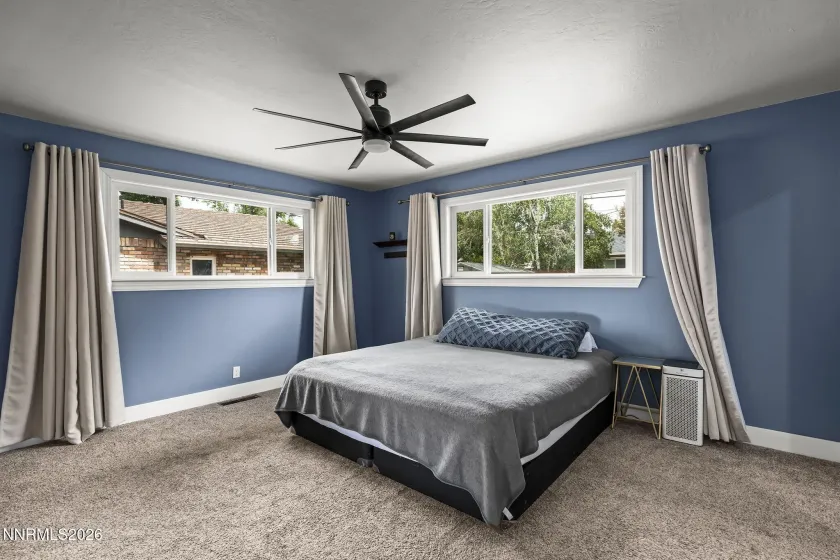 Large bedroom with walk-in closet