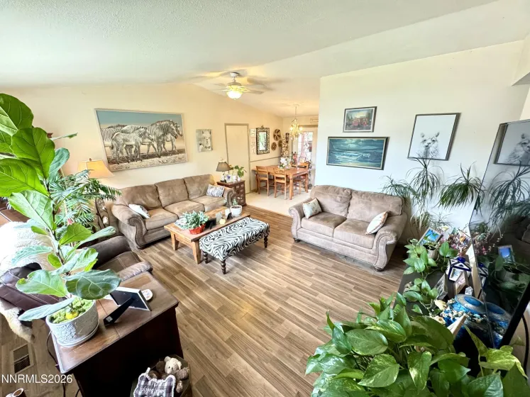 180 Sky Ranch, Sparks, Nevada 89441, 2 Bedrooms Bedrooms, ,2 BathroomsBathrooms,Residential,Residential,Sky Ranch,0,260011201