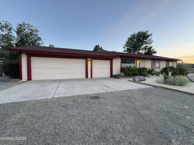 180 Sky Ranch, Sparks, Nevada 89441, 2 Bedrooms Bedrooms, ,2 BathroomsBathrooms,Residential,Residential,Sky Ranch,0,260011201