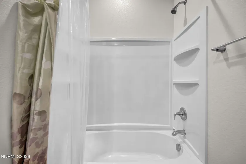 7814 Navasota, Sparks, Nevada 89436, 3 Bedrooms Bedrooms, ,3 BathroomsBathrooms,Residential,Residential,Navasota,0,260011203