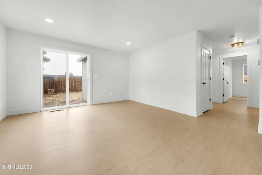 7465 Findhorn, Reno, Nevada 89506, 3 Bedrooms Bedrooms, ,2 BathroomsBathrooms,Residential,Residential,Findhorn,0,260011206
