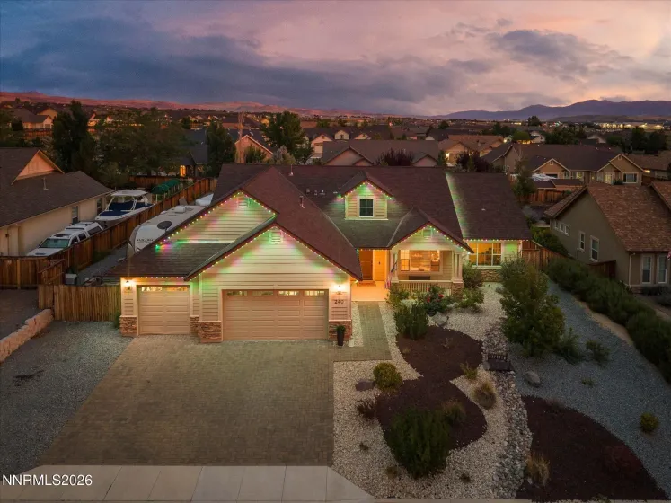 240 Horizon Ridge, Spanish Springs, Nevada 89441, 3 Bedrooms Bedrooms, ,2 BathroomsBathrooms,Residential,Residential,Horizon Ridge,0,260011212