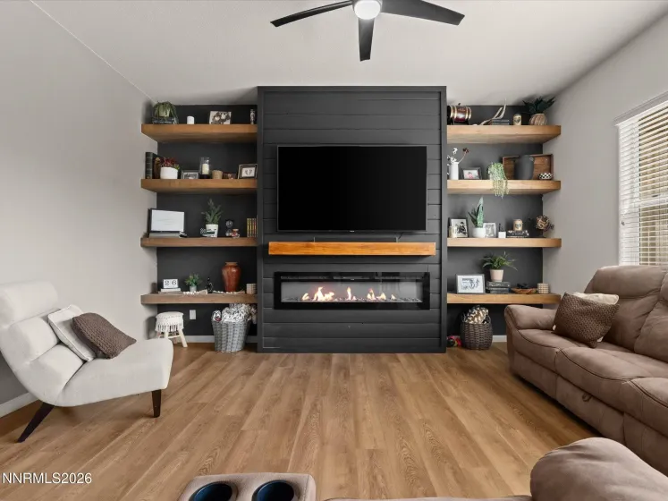 240 Horizon Ridge, Spanish Springs, Nevada 89441, 3 Bedrooms Bedrooms, ,2 BathroomsBathrooms,Residential,Residential,Horizon Ridge,0,260011212