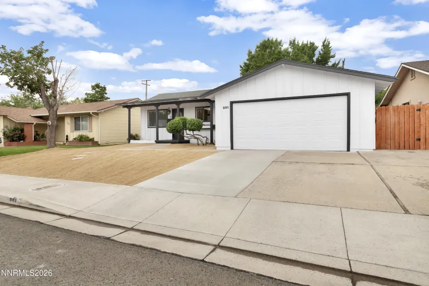201 Gault, Sparks, Nevada 89431, 3 Bedrooms Bedrooms, ,2 BathroomsBathrooms,Residential,Residential,Gault,0,260011216