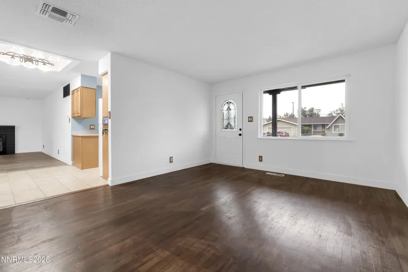 201 Gault, Sparks, Nevada 89431, 3 Bedrooms Bedrooms, ,2 BathroomsBathrooms,Residential,Residential,Gault,0,260011216