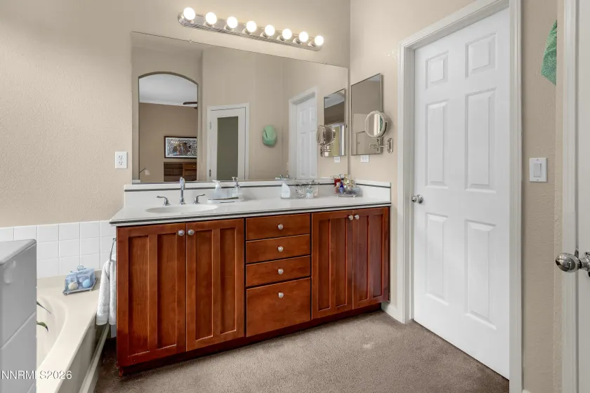 17745 Thunder River, Reno, Nevada 89508, 4 Bedrooms Bedrooms, ,2 BathroomsBathrooms,Residential,Residential,Thunder River,0,260011218