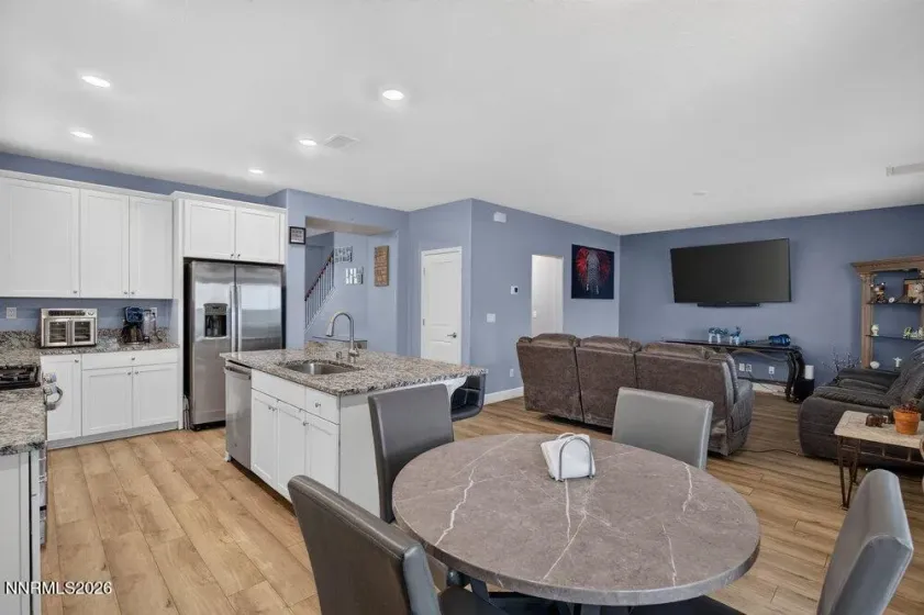 2088 Forest Grove, Sparks, Nevada 89436, 4 Bedrooms Bedrooms, ,3 BathroomsBathrooms,Residential,Residential,Forest Grove,0,260011220