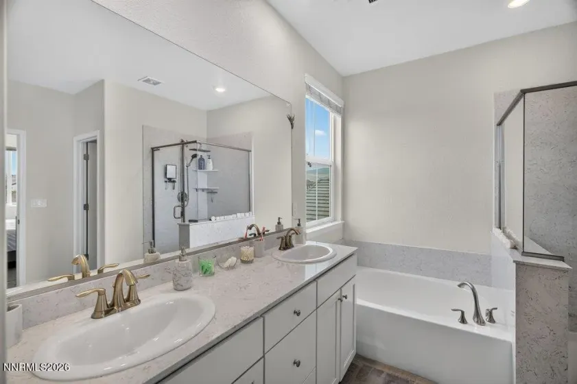 2088 Forest Grove, Sparks, Nevada 89436, 4 Bedrooms Bedrooms, ,3 BathroomsBathrooms,Residential,Residential,Forest Grove,0,260011220