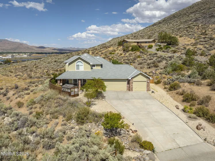 2065 Gentry, Carson City, Nevada 89701, 4 Bedrooms Bedrooms, ,3 BathroomsBathrooms,Residential,Residential,Gentry,0,260011223