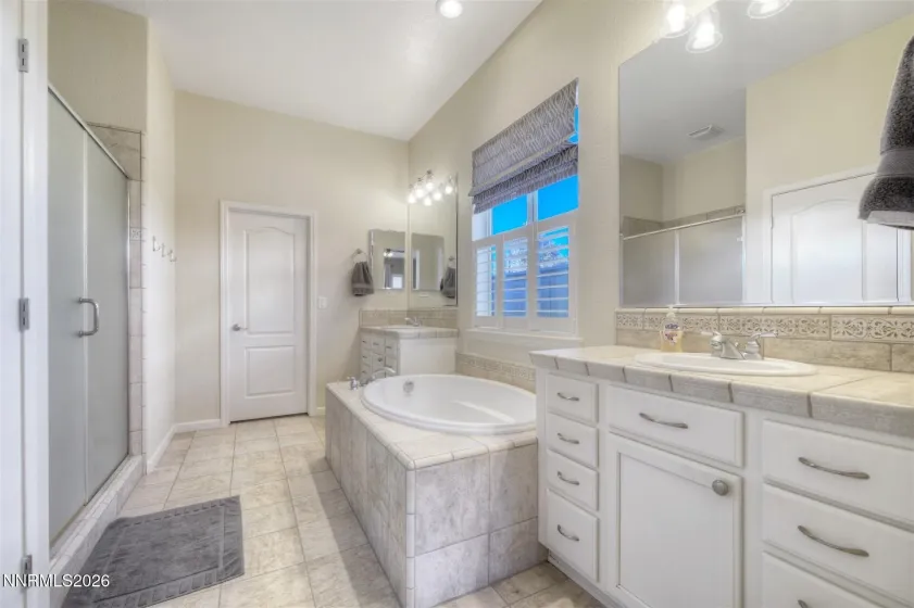 10590 Apple Mill, Reno, Nevada 89521, 4 Bedrooms Bedrooms, ,3 BathroomsBathrooms,Residential,Residential,Apple Mill,0,260011224