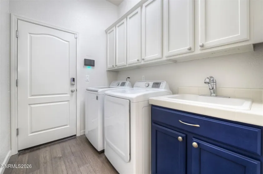 10590 Apple Mill, Reno, Nevada 89521, 4 Bedrooms Bedrooms, ,3 BathroomsBathrooms,Residential,Residential,Apple Mill,0,260011224