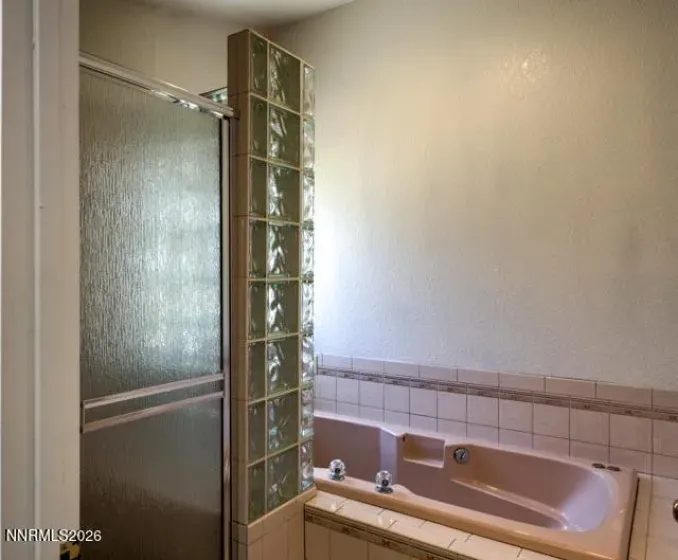 12470 Overbrook, Reno, Nevada 89511, 3 Bedrooms Bedrooms, ,3 BathroomsBathrooms,Residential,Residential,Overbrook,0,260002404