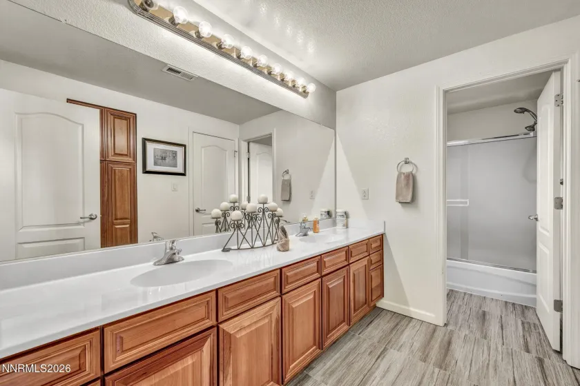 10770 Clear Vista, Reno, Nevada 89521, 4 Bedrooms Bedrooms, ,3 BathroomsBathrooms,Residential,Residential,Clear Vista,0,260011225