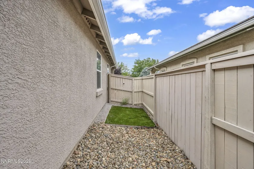 10770 Clear Vista, Reno, Nevada 89521, 4 Bedrooms Bedrooms, ,3 BathroomsBathrooms,Residential,Residential,Clear Vista,0,260011225