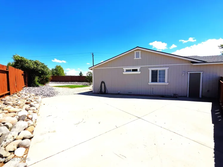 6050 Yukon, Sun Valley, Nevada 89433, 3 Bedrooms Bedrooms, ,2 BathroomsBathrooms,Residential,Residential,Yukon,0,260011227