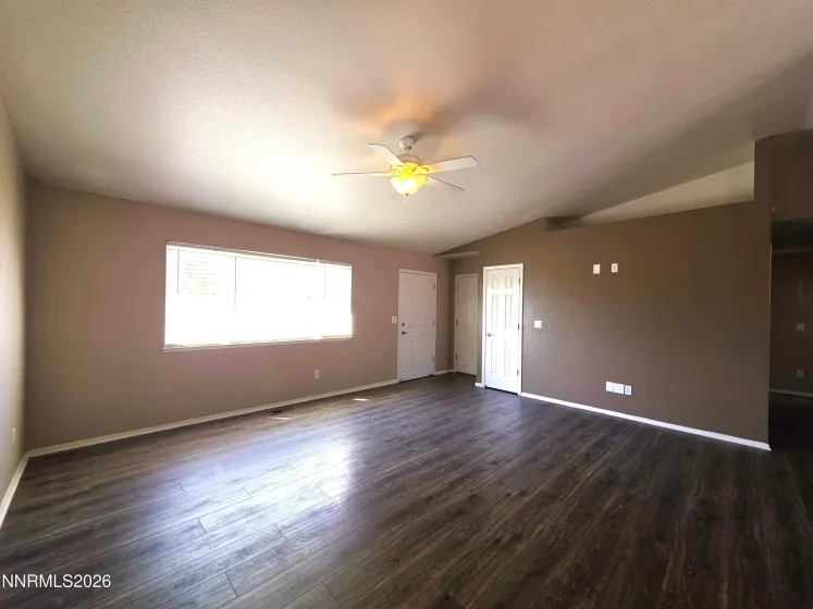 6050 Yukon, Sun Valley, Nevada 89433, 3 Bedrooms Bedrooms, ,2 BathroomsBathrooms,Residential,Residential,Yukon,0,260011227