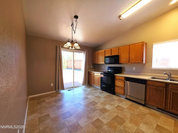 6050 Yukon, Sun Valley, Nevada 89433, 3 Bedrooms Bedrooms, ,2 BathroomsBathrooms,Residential,Residential,Yukon,0,260011227
