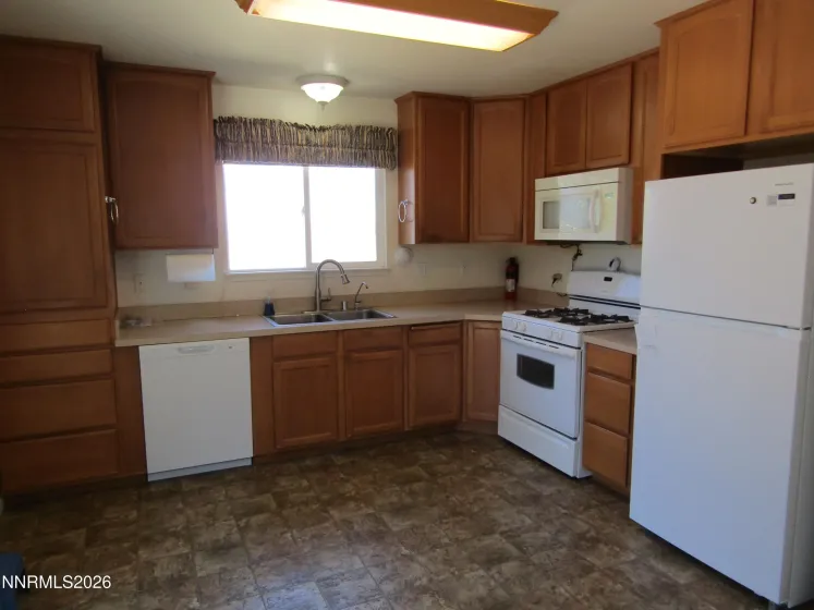 35A Whiteface, Yerington, Nevada 89447, 3 Bedrooms Bedrooms, ,2 BathroomsBathrooms,Residential,Residential,Whiteface,0,260011229