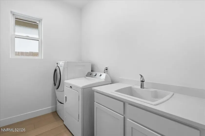 2226 Kates Bridge, Reno, Nevada 89521, 2 Bedrooms Bedrooms, ,2 BathroomsBathrooms,Residential,Residential,Kates Bridge,0,260011246
