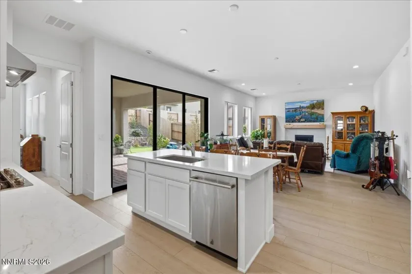2226 Kates Bridge, Reno, Nevada 89521, 2 Bedrooms Bedrooms, ,2 BathroomsBathrooms,Residential,Residential,Kates Bridge,0,260011246