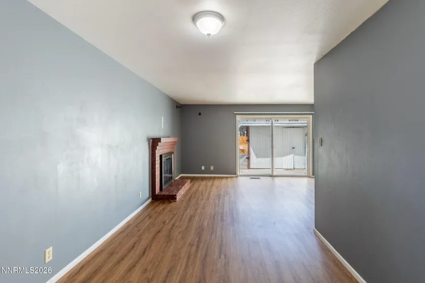 70 Smithridge, Reno, Nevada 89502, 3 Bedrooms Bedrooms, ,2 BathroomsBathrooms,Residential,Residential,Smithridge,0,260011249