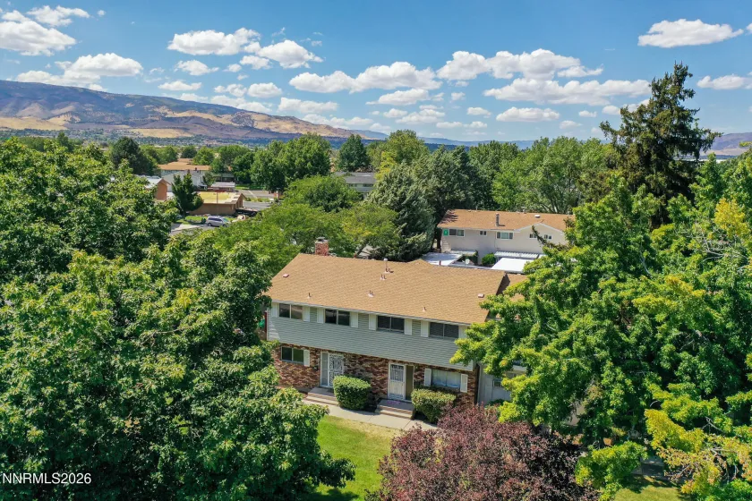 70 Smithridge, Reno, Nevada 89502, 3 Bedrooms Bedrooms, ,2 BathroomsBathrooms,Residential,Residential,Smithridge,0,260011249