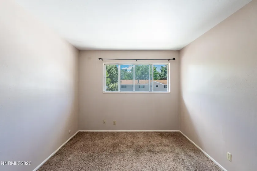 70 Smithridge, Reno, Nevada 89502, 3 Bedrooms Bedrooms, ,2 BathroomsBathrooms,Residential,Residential,Smithridge,0,260011249