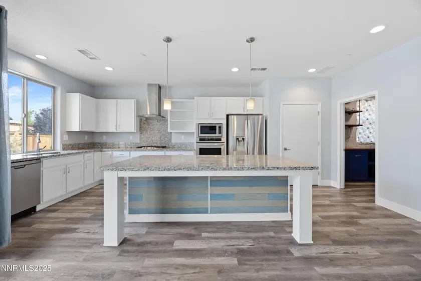 2738 Kettle, Sparks, Nevada 89436, 4 Bedrooms Bedrooms, ,3 BathroomsBathrooms,Residential,Residential,Kettle,0,250054573