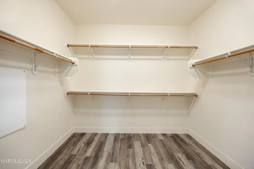 2738 Kettle, Sparks, Nevada 89436, 4 Bedrooms Bedrooms, ,3 BathroomsBathrooms,Residential,Residential,Kettle,0,250054573